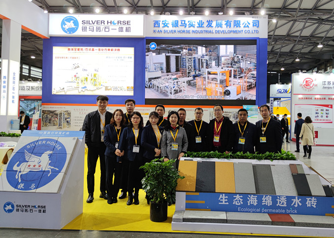 上海寶馬展合影 上海寶馬展合影